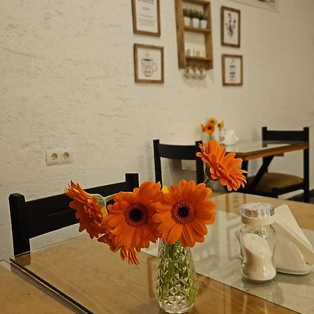 Uenver Hotel Адана Екстериор снимка