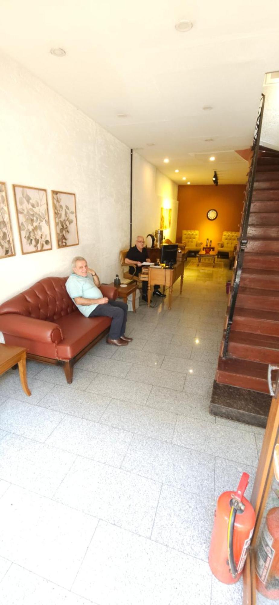 Uenver Hotel Адана Екстериор снимка