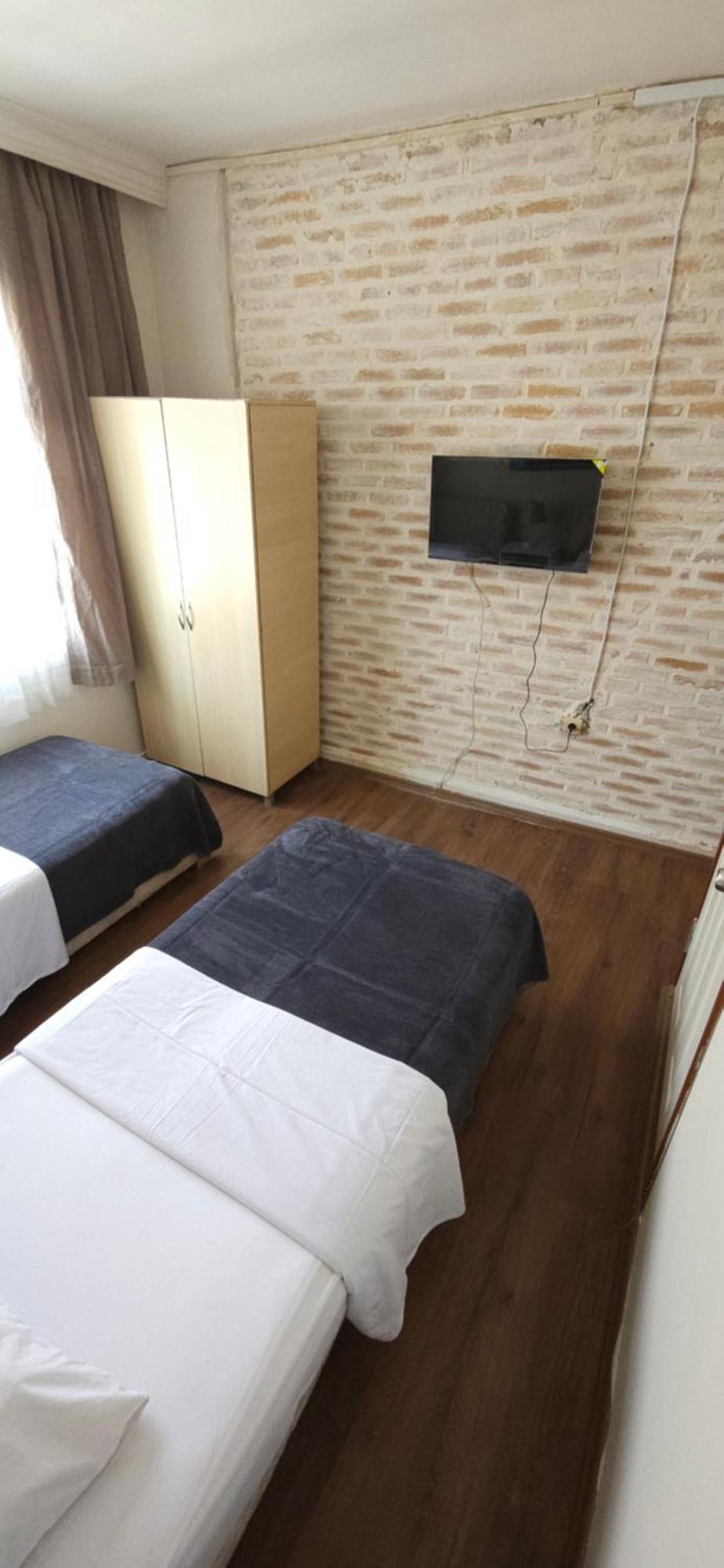 Uenver Hotel Адана Екстериор снимка
